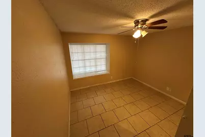 6213 Huntington Dr, Tyler, TX 75703 - Photo 10