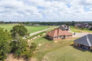 1404 Hannah Circle, Lindale, TX 75771 - Photo 32
