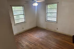 201 Hussey Cir, Winona, TX 75792 - Photo 4