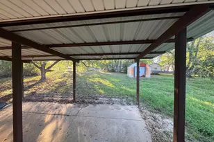 201 Hussey Cir, Winona, TX 75792 - Photo 10