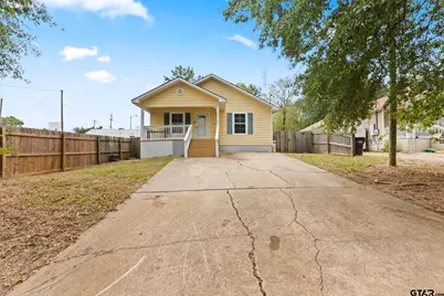205 Lomond Ave, Longview, TX 75601 - Photo 1
