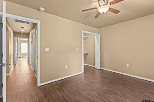 205 Lomond Ave, Longview, TX 75601 - Photo 10