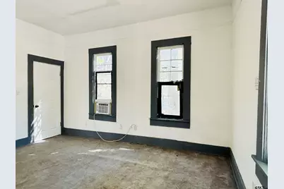 1210 N Tenth St., Longview, TX 75601 - Photo 8