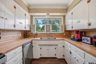 310 E Amherst, Tyler, TX 75701 - Photo 12