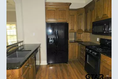 305 Rita, Lindale, TX 75771 - Photo 8