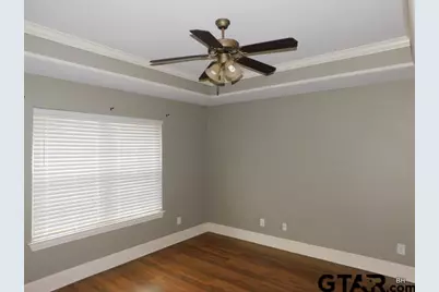305 Rita, Lindale, TX 75771 - Photo 4