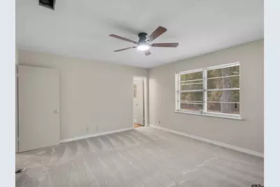 411 N Glencrest, White Oak, TX 75693 - Photo 14