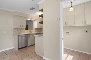 411 N Glencrest, White Oak, TX 75693 - Photo 12