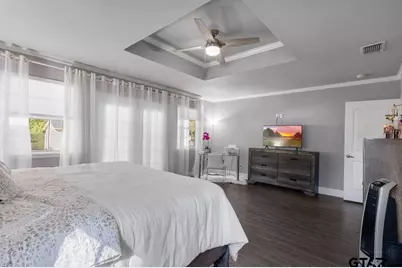 901 Mockingbird Ln, Carthage, TX 75633 - Photo 18