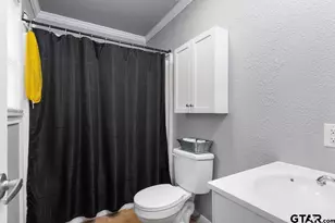 901 Mockingbird Ln, Carthage, TX 75633 - Photo 28
