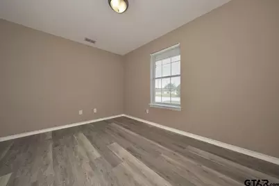 236 Shelley Ln, Lindale, TX 75771 - Photo 32