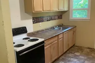 610 Harrell, Longview, TX 75601 - Photo 2