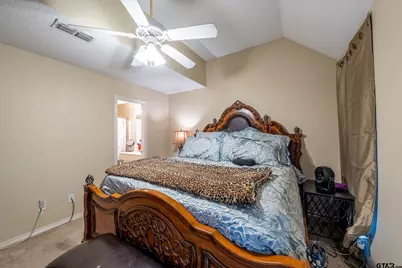 407 Fourth St. Unit 327 & 329, Chandler, TX 75758 - Photo 10