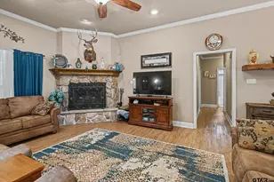 150 Pine Needle Glen, Holly Lake Ranch, TX 75765 - Photo 10