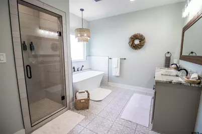 449 Lakeview Circle, Jefferson, TX 75657 - Photo 14