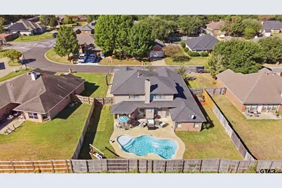 106 Amanda Ct, Whitehouse, TX 75791 - Photo 2