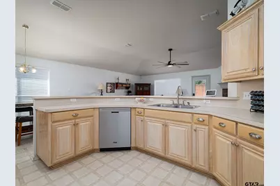 3415 Mugsy Dr, Tyler, TX 75707 - Photo 10