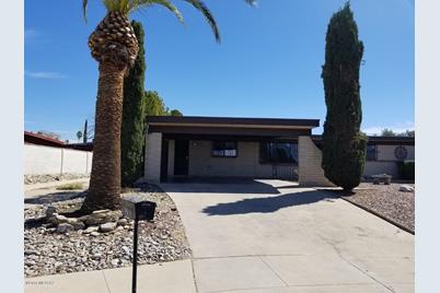 2921 S Palm Springs Drive - Photo 1