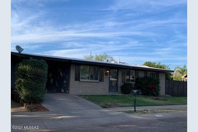 7413 N Boston Place, Tucson, AZ 85741 - Photo 1