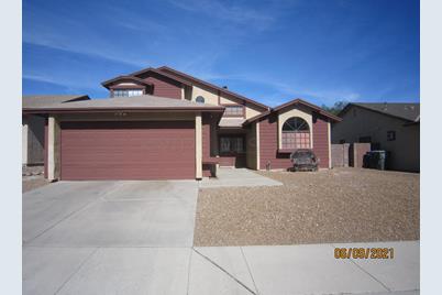 426 S Pemberton Avenue - Photo 1