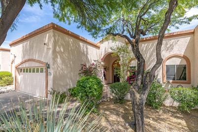 10688 N Laughing Coyote Way - Photo 1