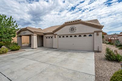 5086 W Foothills Blue Lane, Tucson, AZ 85741 - Photo 1