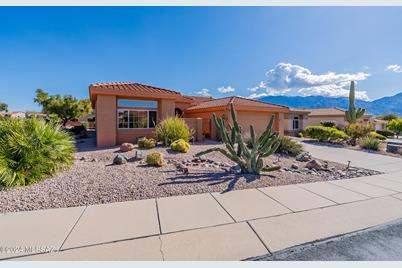 2165 E Romero Canyon Drive, Oro Valley, AZ 85755 - Photo 1