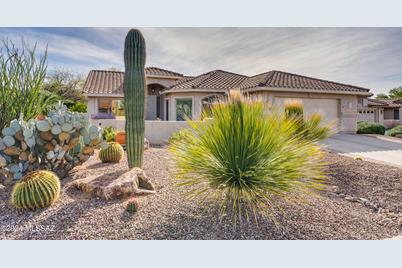 2382 E Mayview Drive, Green Valley, AZ 85614 - Photo 1