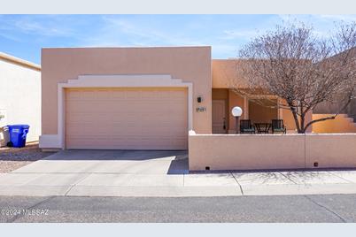 251 S Meadowood Lane, Sierra Vista, AZ 85635 - Photo 1