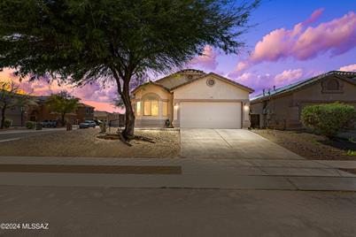 14992 S Theodore Roosevelt Way, Sahuarita, AZ 85629 - Photo 1