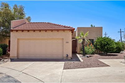 8428 E Agape Drive, Tucson, AZ 85715 - Photo 1