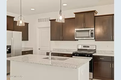 6981 W Jadewood Lane, Tucson, AZ 85757 - Photo 1