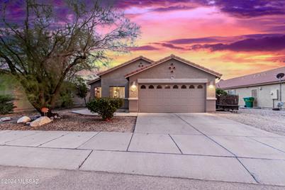 2987 W Touring Place, Tucson, AZ 85746 - Photo 1