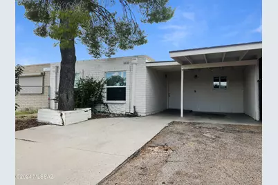 5670 S Holladay Drive, Tucson, AZ 85706 - Photo 1