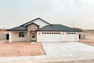 3961 W Highline St, Thatcher, AZ 85552 - Photo 1