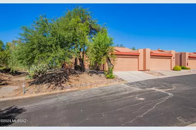 8501 E Haverhill Lane, Tucson, AZ 85715 - Photo 1