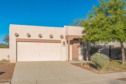 12277 N Brightridge Drive, Oro Valley, AZ 85755 - Photo 1