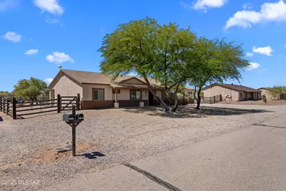 16321 W Feral Road, Marana, AZ 85653 - Photo 1