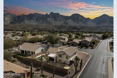 1511 E Triton Place, Tucson, AZ 85737 - Photo 1