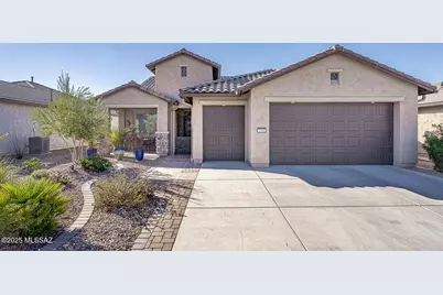 1348 E Quartzite Way, Green Valley, AZ 85614 - Photo 1
