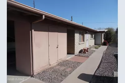 3152 N Treat Avenue, Tucson, AZ 85705 - Photo 1