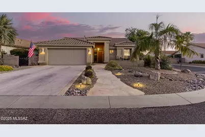 2110 E Cypress Canyon Drive, Green Valley, AZ 85614 - Photo 1