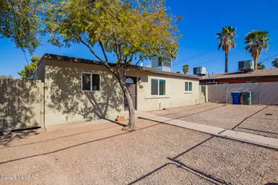 126 W Laguna Street, Tucson, AZ 85705 - Photo 1