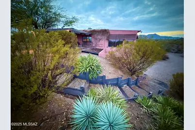 2830 N Sunrock Lane, Tucson, AZ 85745 - Photo 1