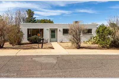 314 N Enrico Avenue, Sierra Vista, AZ 85635 - Photo 1