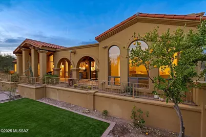 3840 E Placita Del Campeon, Tucson, AZ 85718 - Photo 1