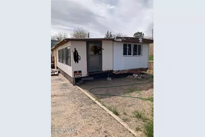 490 Hillcrest, Benson, AZ 85602 - Photo 1