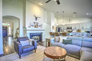 7730 W Desert Paintbrush Ct, Tucson, AZ 85743 - Photo 1