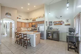 7509 N Clemens Way, Tucson, AZ 85743 - Photo 1