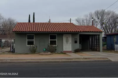 907 S 8th Avenue, Safford, AZ 85546 - Photo 1